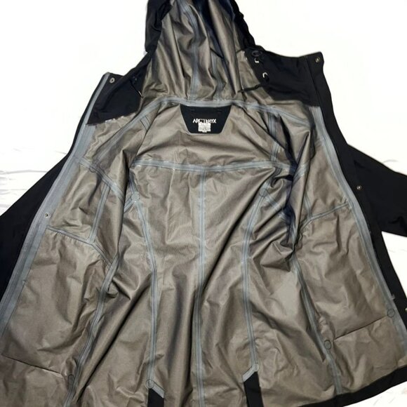 Arc'teryx Women's Codetta Black Coat - XS - Picture 3 of 5